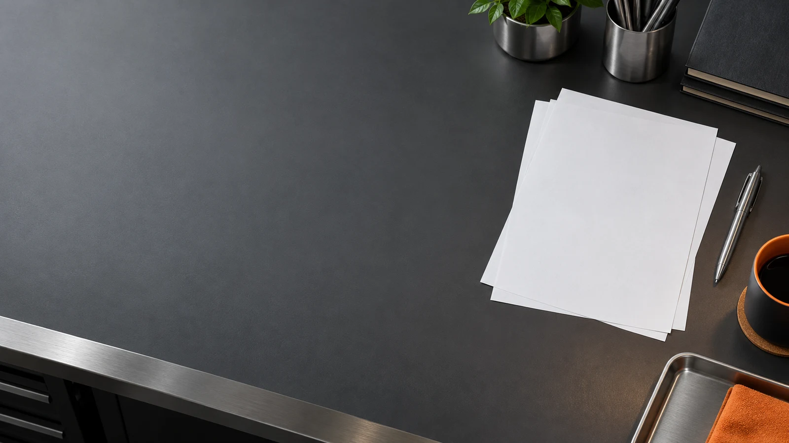Conceptual engineering-review workspace with three cards for drawing requirements, manufacturing proposal and acceptance evidence.