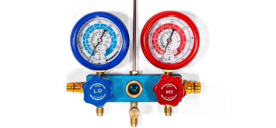 Compact refrigeration manifold gauge set