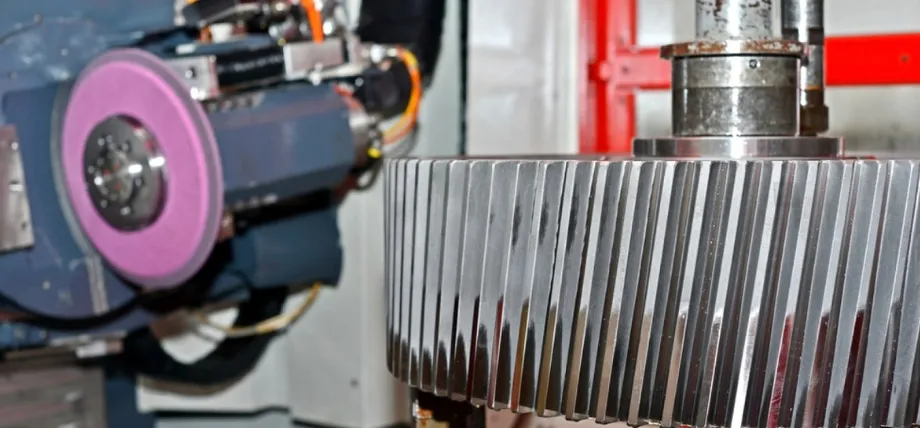 Precision aluminum gear grinding process